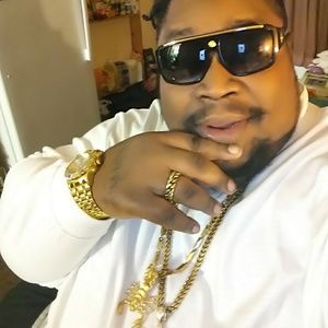 Meet your Posher, Aron